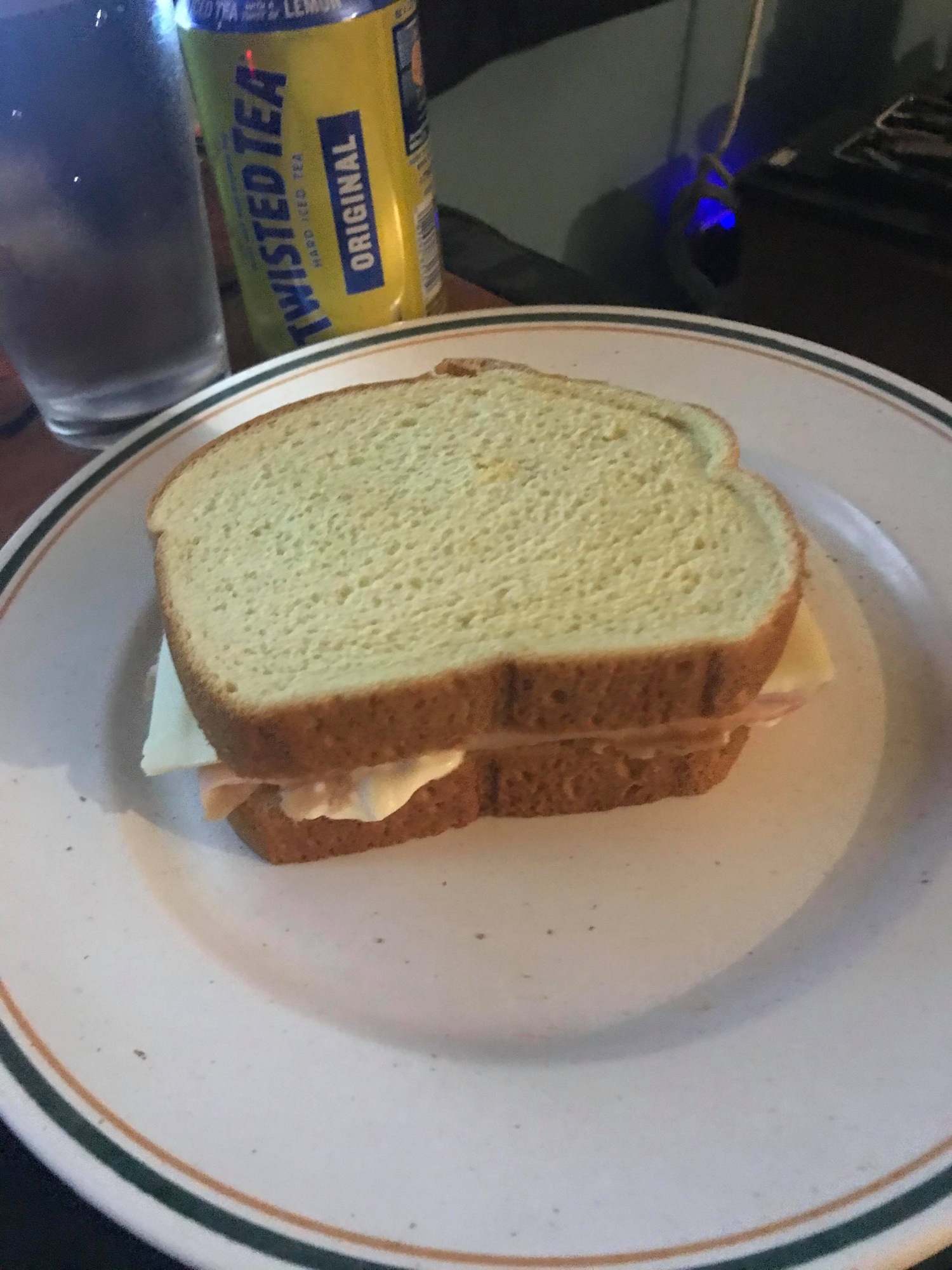 Carl's Sandwich