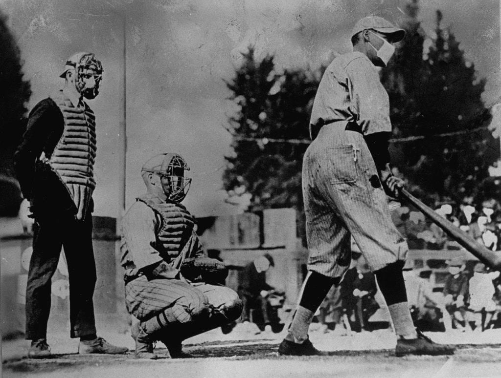 Baseball players during 1918 flu pandemic