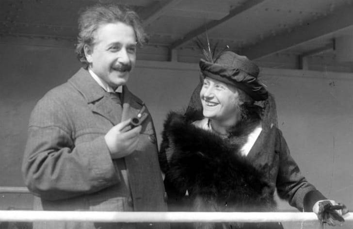 Einstein on his way to London with his wife Elsa